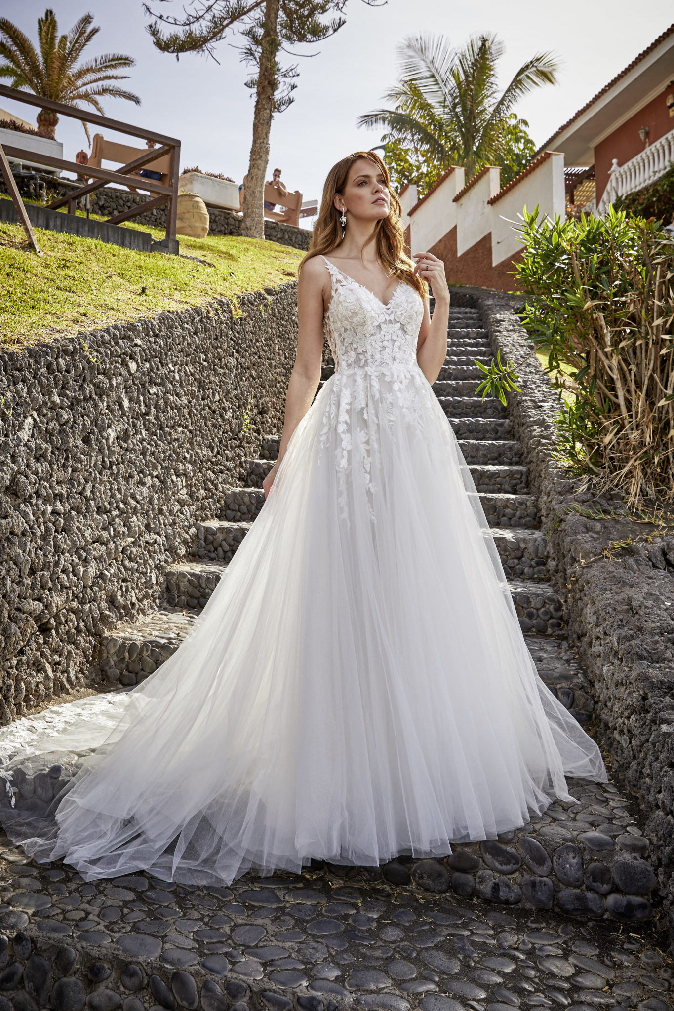 Hochzeitskleid Schleppe Hochstecken Hochzeitskleid mit Schleppe Gr. 46 in Zürich kaufen