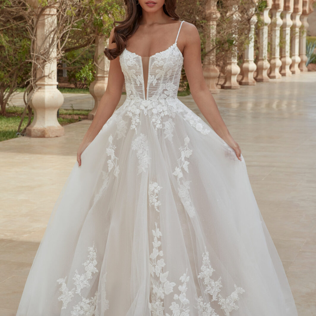 Madi - A-Linie mit Spaghettiträgern, Glitzer und Spitze