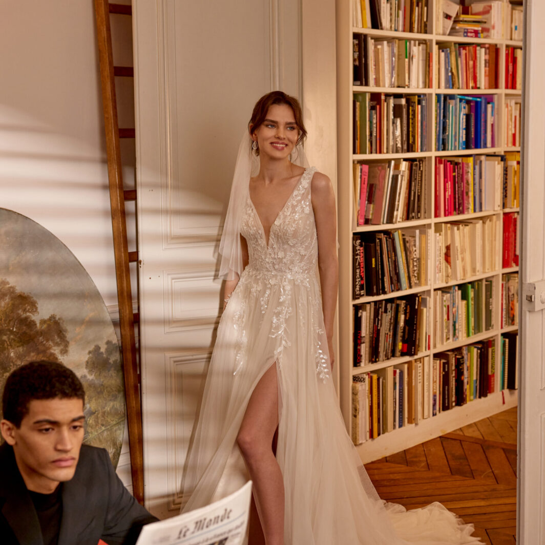 Naomi - A-Linie mit breiten Trägern und tiefem Rücken