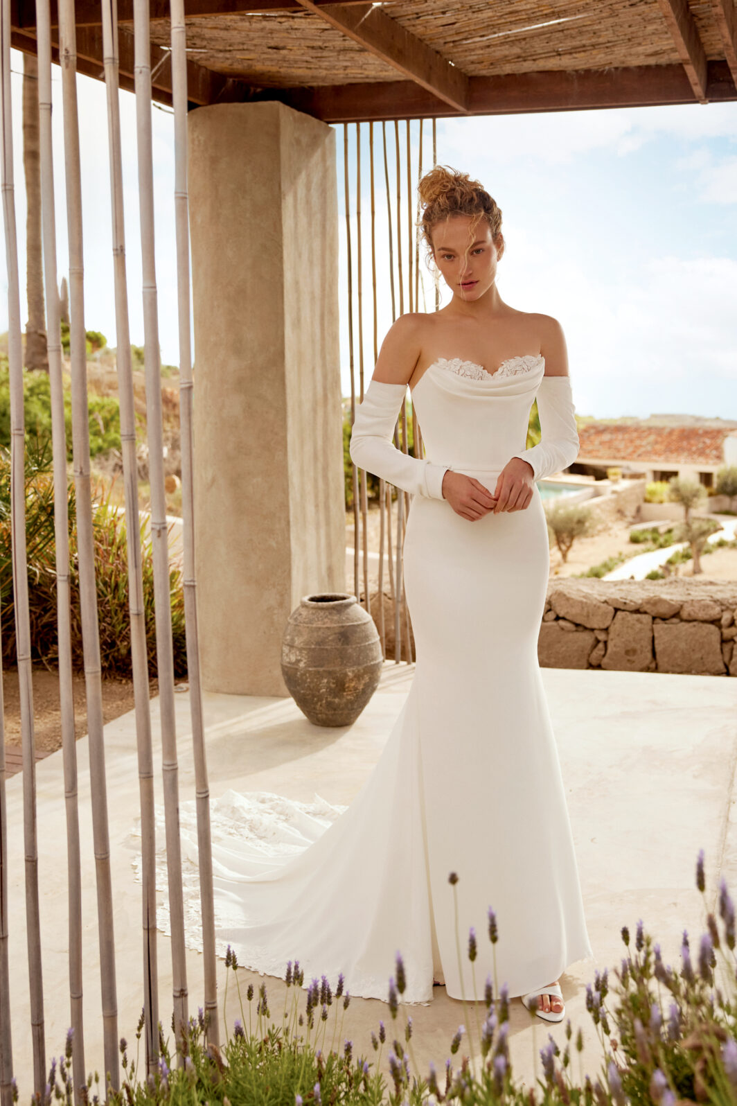 Marielle - Fit and Flare Brautkleid mit Herzausschnitt und abnehmbaren Ärmeln