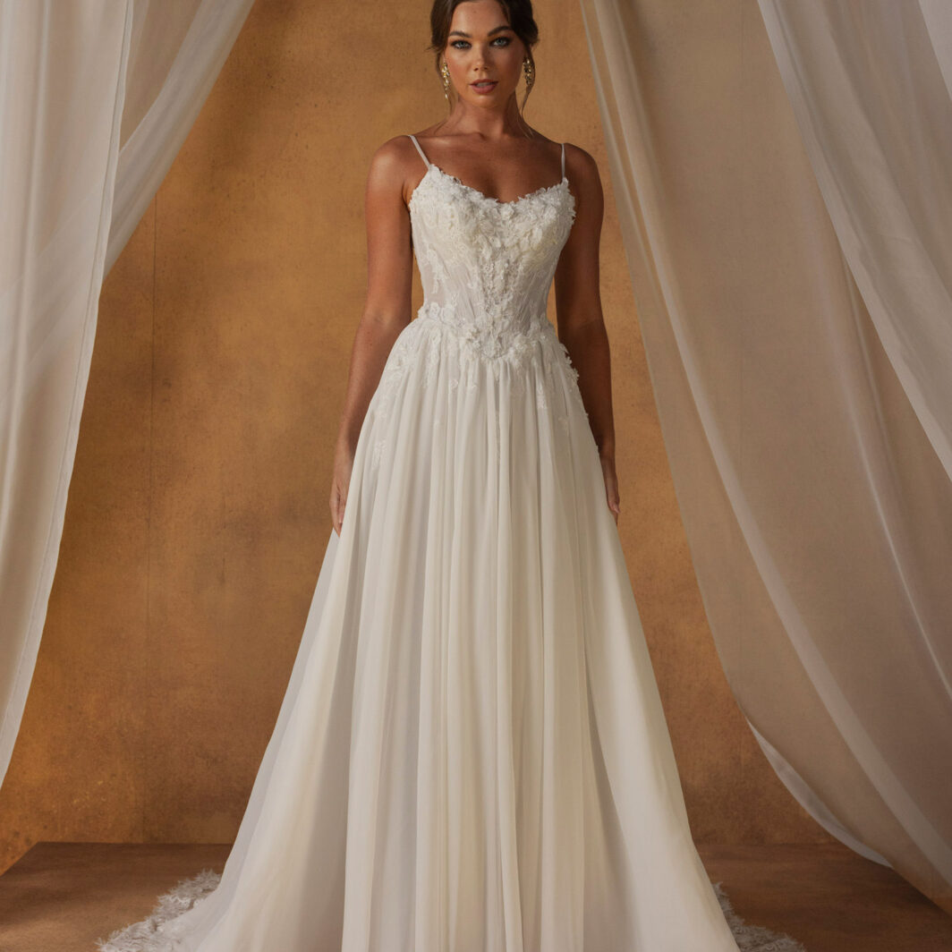 *COMING SOON* Natiya - leichtes Brautkleid mit feiner 3D Spitze