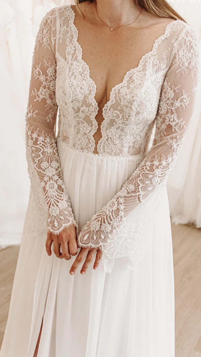 Riana🤍

Bist du auf der Suche nach deinem Brautkleid? Dann probier dich bei uns in absoluter Privatsphäre durch verschiedene Stile von internationalen Top Designern 🤍

Alle freien Termine sowie verfügbare Kleider findest du auf unserer Website unter www.prettyyou-brautmode.de (Link in Bio) 🤍

#Brautmode #Brautkleider #Stade #Hamburg #Bremen #Cuxhaven #Oldenburg #Bremerhaven #Brautkleid #heiraten #Hochzeit #Bridetobe #Braut2026 #Braut2025 #heiratenincuxhaven #heirateninoldenburg #heirateninbremen #heirateninstade #heirateninbremerhaven #trends #verlobt #verlobung #bridetobe #cleanebrautkleider #2026