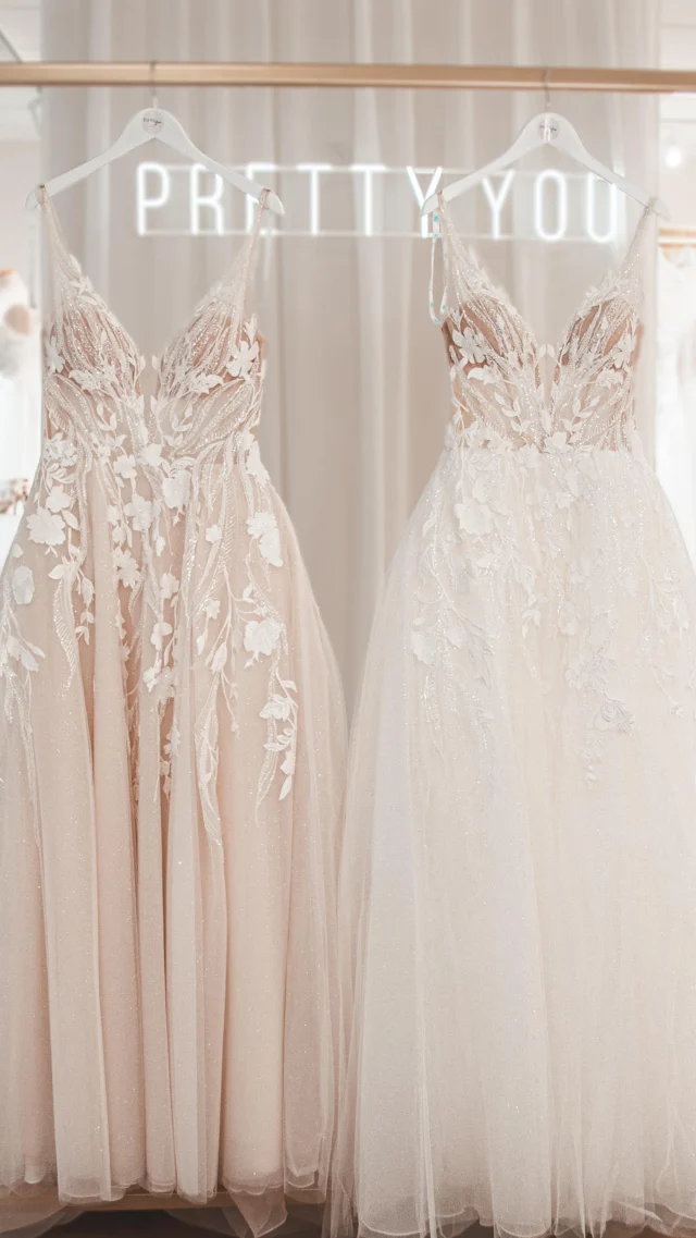 Nova🤍

Bist du auf der Suche nach deinem Brautkleid? Dann probier dich bei uns in absoluter Privatsphäre durch verschiedene Stile von internationalen Top Designern 🤍

Alle freien Termine sowie verfügbare Kleider findest du auf unserer Website unter www.prettyyou-brautmode.de (Link in Bio) 🤍

#Brautmode #Brautkleider #Stade #Hamburg #Bremen #Cuxhaven #Oldenburg #Bremerhaven #Brautkleid #heiraten #Hochzeit #Bridetobe #Braut2026 #Braut2025 #heiratenincuxhaven #heirateninoldenburg #heirateninbremen #heirateninstade #heirateninbremerhaven #trends #verlobt #verlobung #bridetobe #cleanebrautkleider #2026